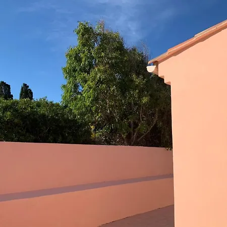 Charmante 2 Les Pieds Dans L'eau Tatil Evi